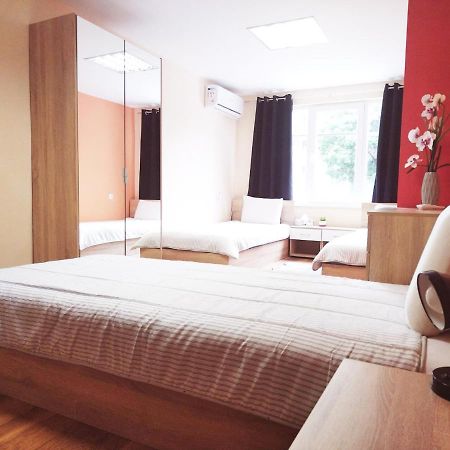 Hostel Roma Varna Exteriér fotografie