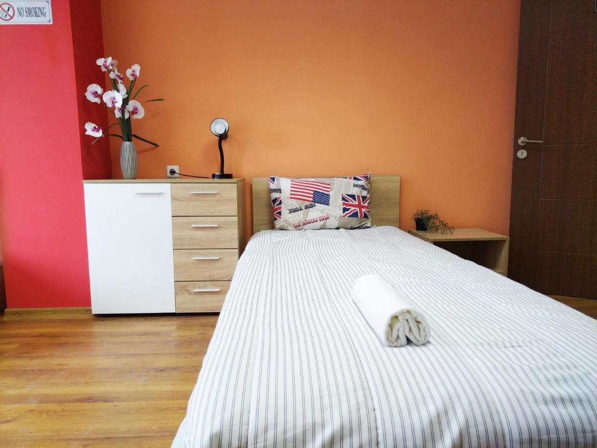Hostel Roma Varna Exteriér fotografie