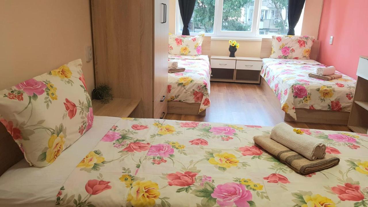 Hostel Roma Varna Exteriér fotografie