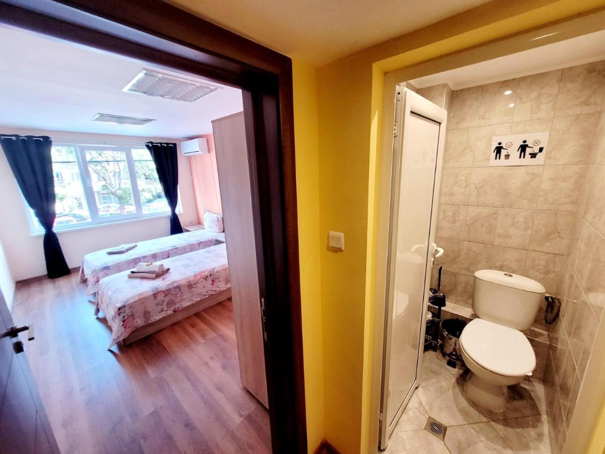 Hostel Roma Varna Exteriér fotografie